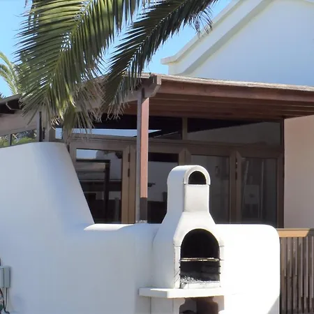 Alai. Privacidad. Piscina Climatizada. Wifi. Tv Cable. Playa Blanca (Lanzarote)