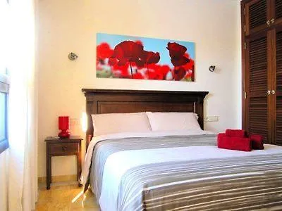 Alai. Privacidad. Piscina Climatizada. Wifi. Tv Cable. Villa Playa Blanca (Lanzarote)