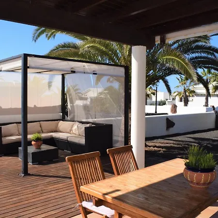Alai. Privacidad. Piscina Climatizada. Wifi. Tv Cable. Playa Blanca (Lanzarote)