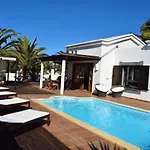 Alai Piscina Climatizada Privada Y Pergola Chill Out Vila Playa Blanca (Lanzarote)